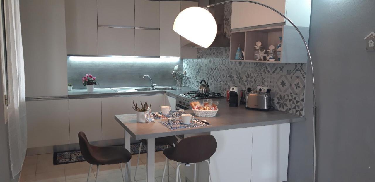 Piero'S Apartment กาลาเซตตา ภายนอก รูปภาพ